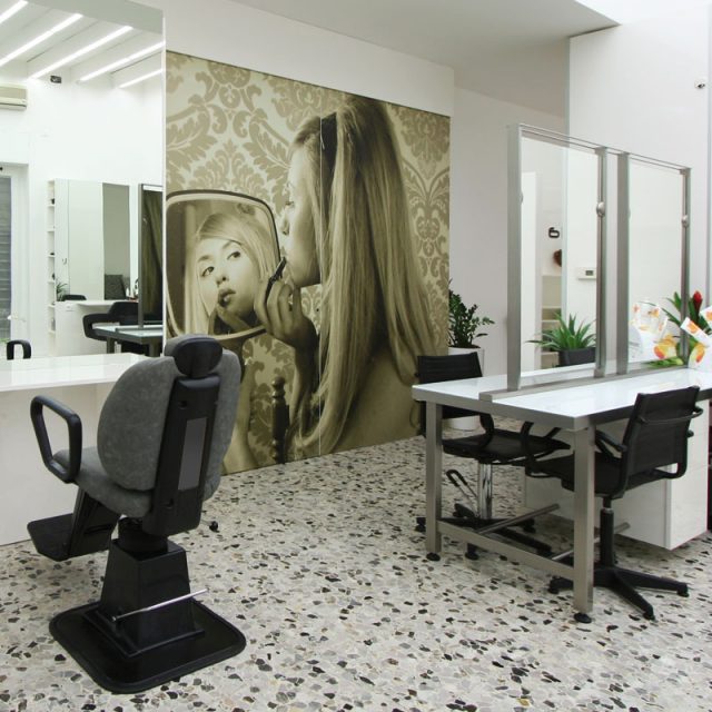 https://old.gruppo5.it/wp-content/uploads/2018/07/progettazione-salone-parrucchiera-6-640x640.jpg