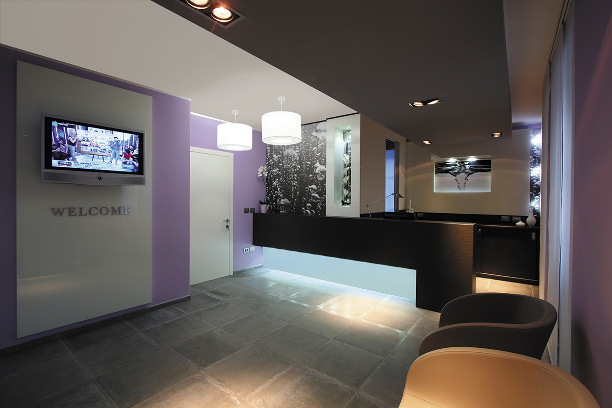 bancone reception wengè