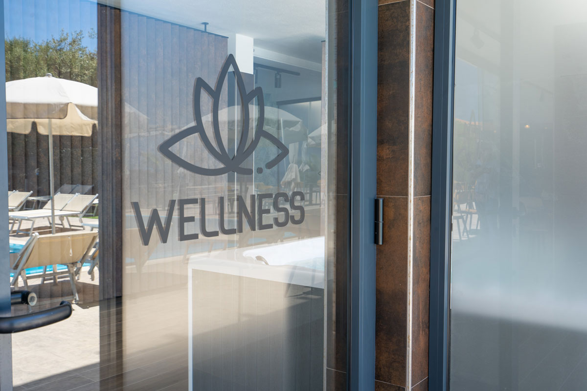 arredo-centro-benessere-hotel-horizon-1