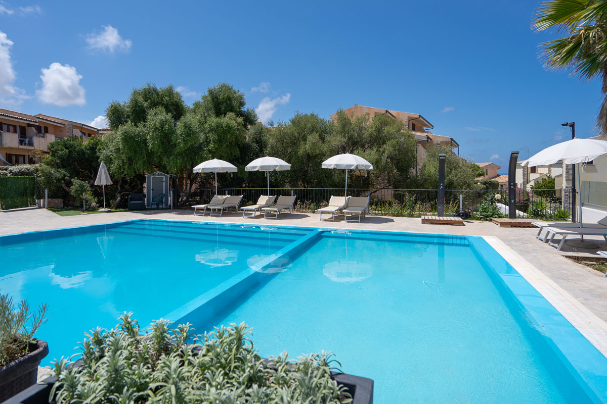 hotel-horizon-piscina-4